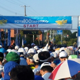 暑い、傘さして走りたい人も(^^)