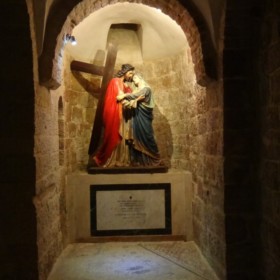 第四ステーション
Armenian Church of Our Lady of the Spasm