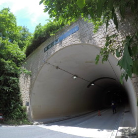 新福浦トンネル